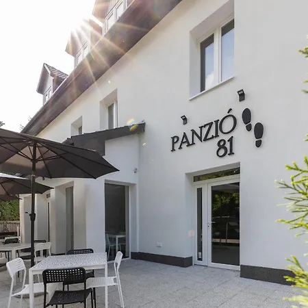 Bed & Breakfast Panzio 81